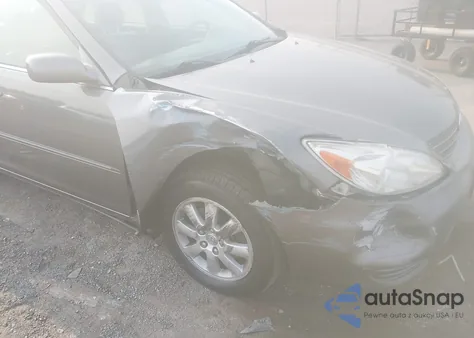 2002 Toyota Camry Xle V6 from USA, damaged, VIN 4T1BF30K02U532589